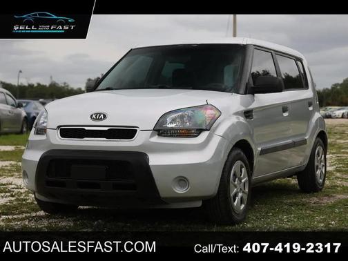 Bright Silver 2010 Kia Soul Base