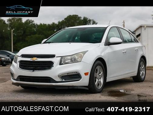 Summit White 2015 Chevrolet Cruze 1LT