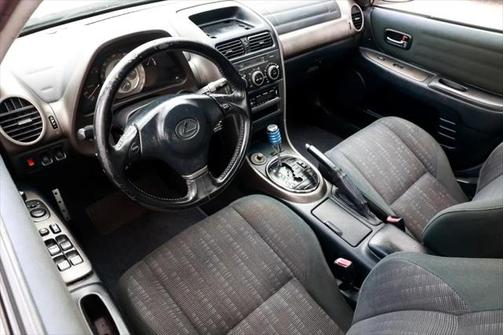 2001 Lexus IS 300 Base