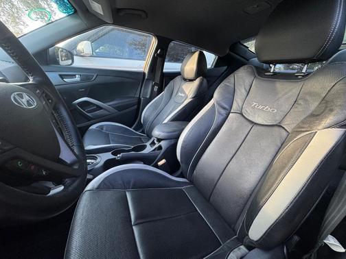 2015 Hyundai Veloster Turbo