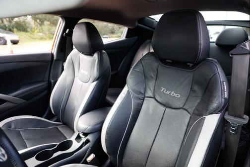 2015 Hyundai Veloster Turbo