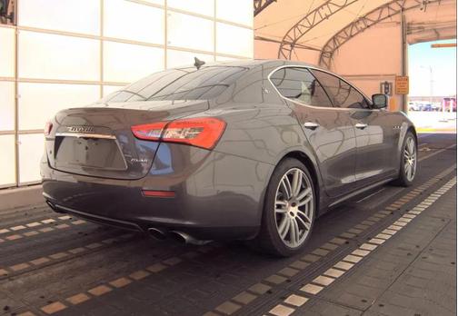 GRAY 2016 Maserati Ghibli S Q4