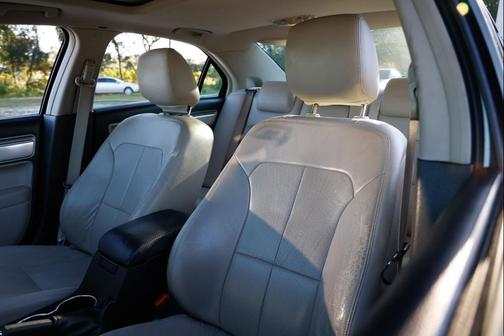 2009 Lincoln MKZ Base