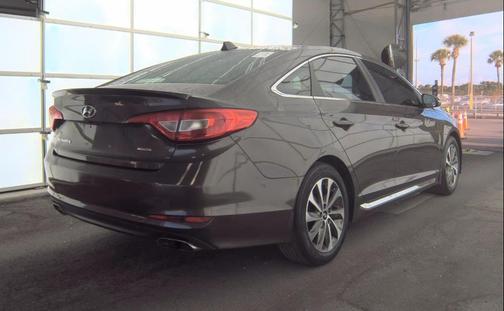 2015 Hyundai SONATA Sport