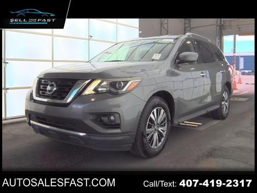2018 Nissan Pathfinder SV