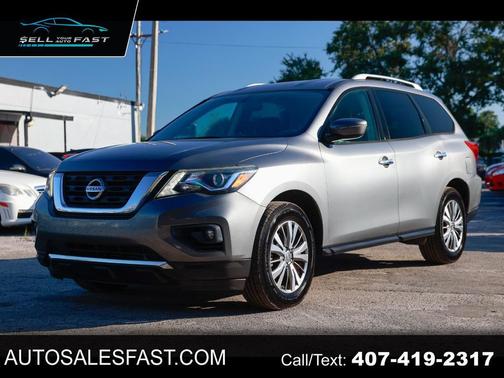 2018 Nissan Pathfinder SV