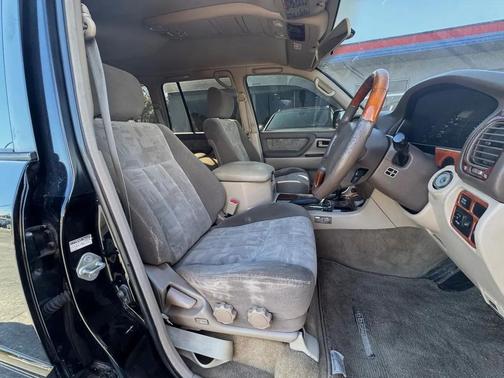 1998 Toyota Land Cruiser Base
