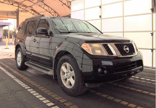 2011 Nissan Pathfinder SV