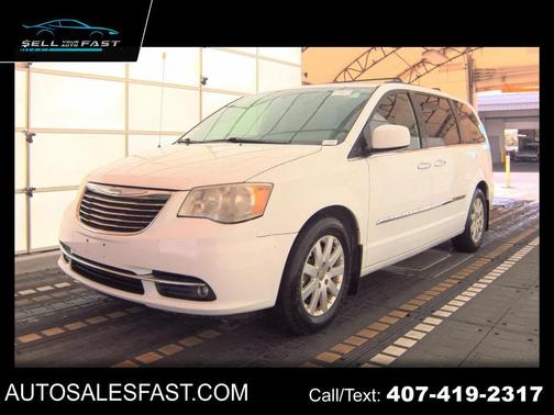 2014 Chrysler Town & Country Touring
