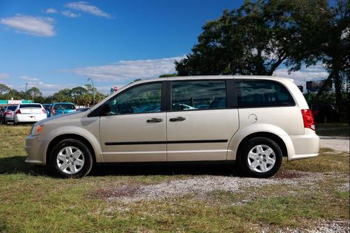 2012 Dodge Grand Caravan SE/AVP