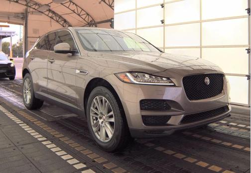 2017 Jaguar F-PACE 35t Prestige