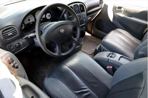 2006 Dodge Caravan SXT