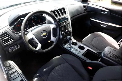 2011 Chevrolet Traverse LT