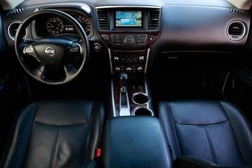 2013 Nissan Pathfinder SL