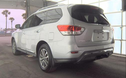 2013 Nissan Pathfinder SL