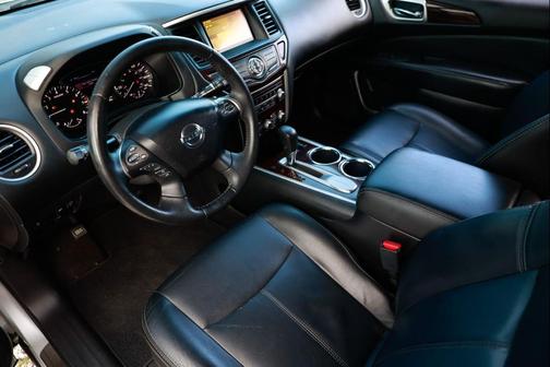 2013 Nissan Pathfinder SL