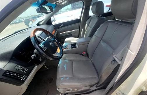 2011 Cadillac STS Luxury