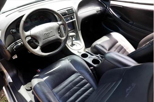 2004 Ford Mustang GT Premium