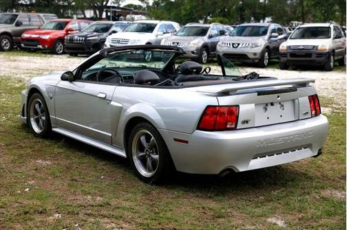 2004 Ford Mustang GT Premium