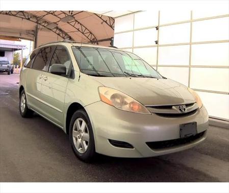 2007 Toyota Sienna LE