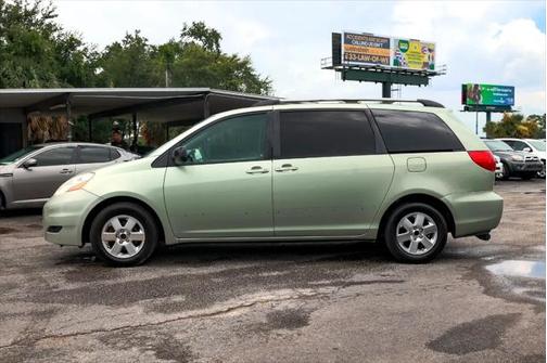 2007 Toyota Sienna LE