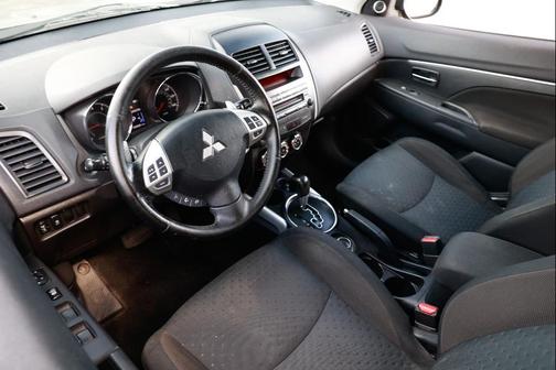 2012 Mitsubishi Outlander Sport SE