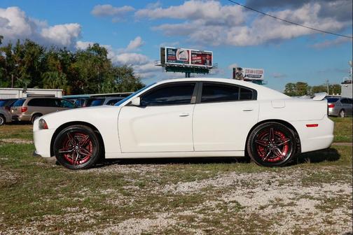 2012 Dodge Charger SXT