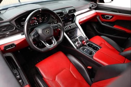 2020 Lamborghini Urus AWD