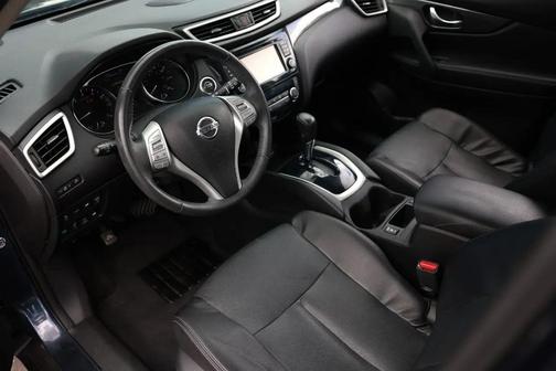 Arctic Blue Metallic 2016 Nissan Rogue SL