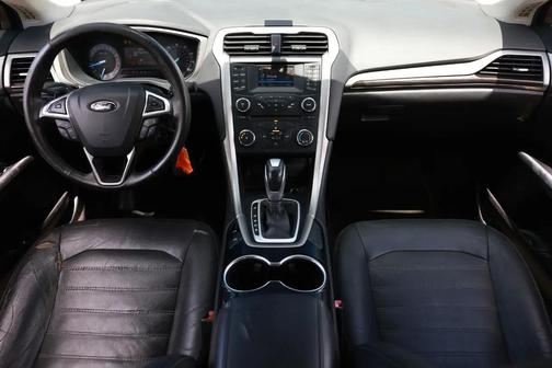 Ruby Red Metallic Tinted Clearcoat 2014 Ford Fusion SE