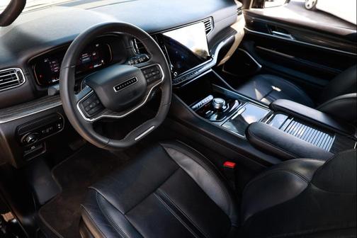 2022 Jeep Wagoneer Series II 4x4