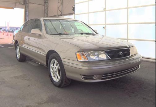 1998 Toyota Avalon XL