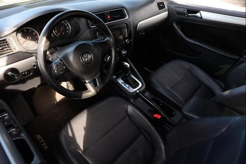 2014 Volkswagen Jetta Auto SE w/Connectivity