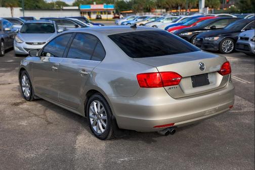 2014 Volkswagen Jetta Auto SE w/Connectivity