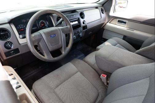 2010 Ford F-150 XL SuperCrew