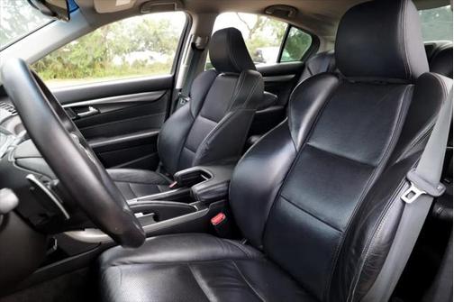 2013 Acura TL Technology