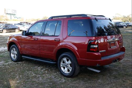 2010 Ford Explorer XLT