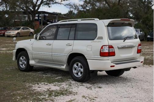 1998 Toyota Land Cruiser Base