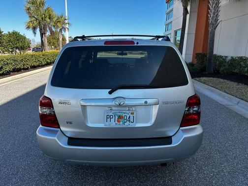 2005 Toyota Highlander Limited