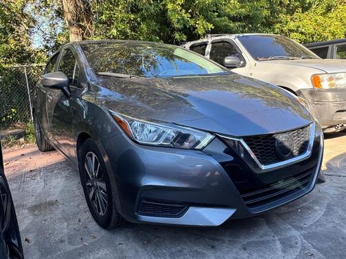 2020 Nissan Versa 1.6 SV