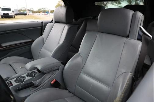 2004 BMW 330 CONVERTIBLE