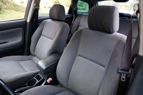 2005 Toyota Matrix XR