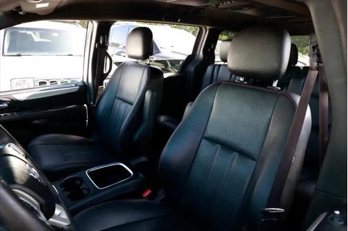 2016 Dodge Grand Caravan R/T