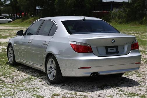 SILVER 2010 BMW 528 4DR SEDAN RWD