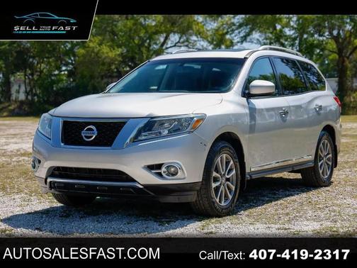 Brilliant Silver 2013 Nissan Pathfinder SL
