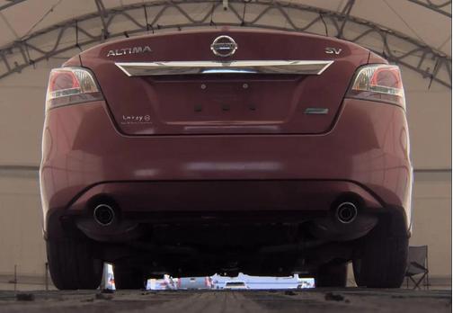 Cayenne Red Metallic 2014 Nissan Altima 2.5 SV