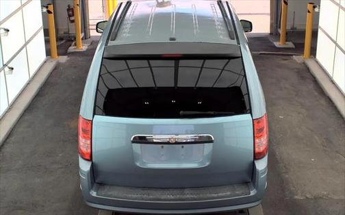 2010 Chrysler Town & Country Touring