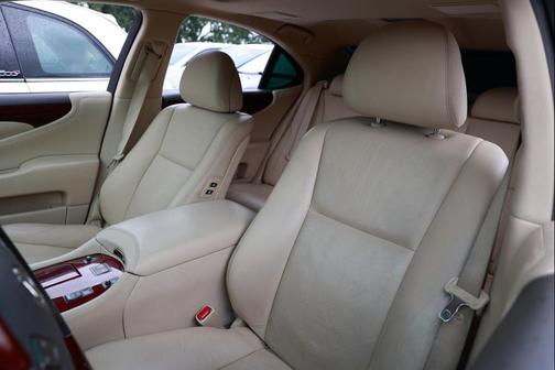 2010 Lexus LS 460 Base