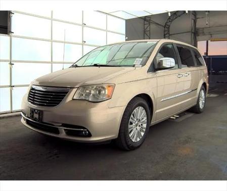 2014 Chrysler Town & Country Limited