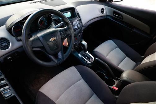 2015 Chevrolet Cruze LS